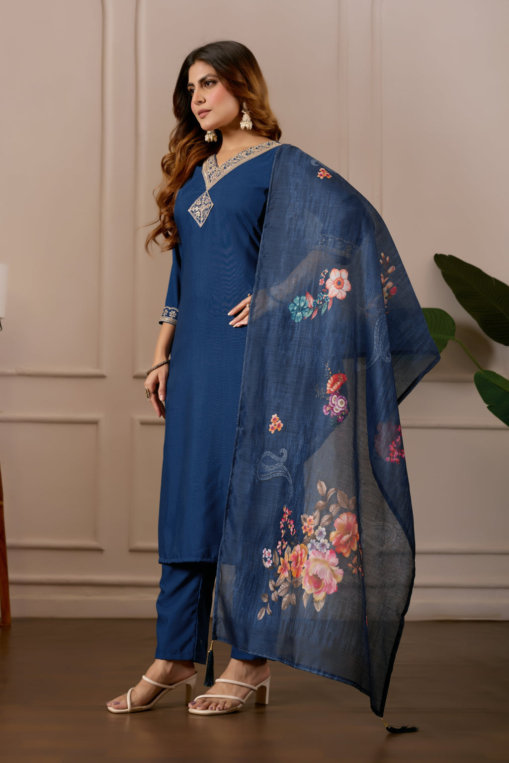 Women Embroidered Regular Pure Cotton Kurti with Pyjamas With Dupatta