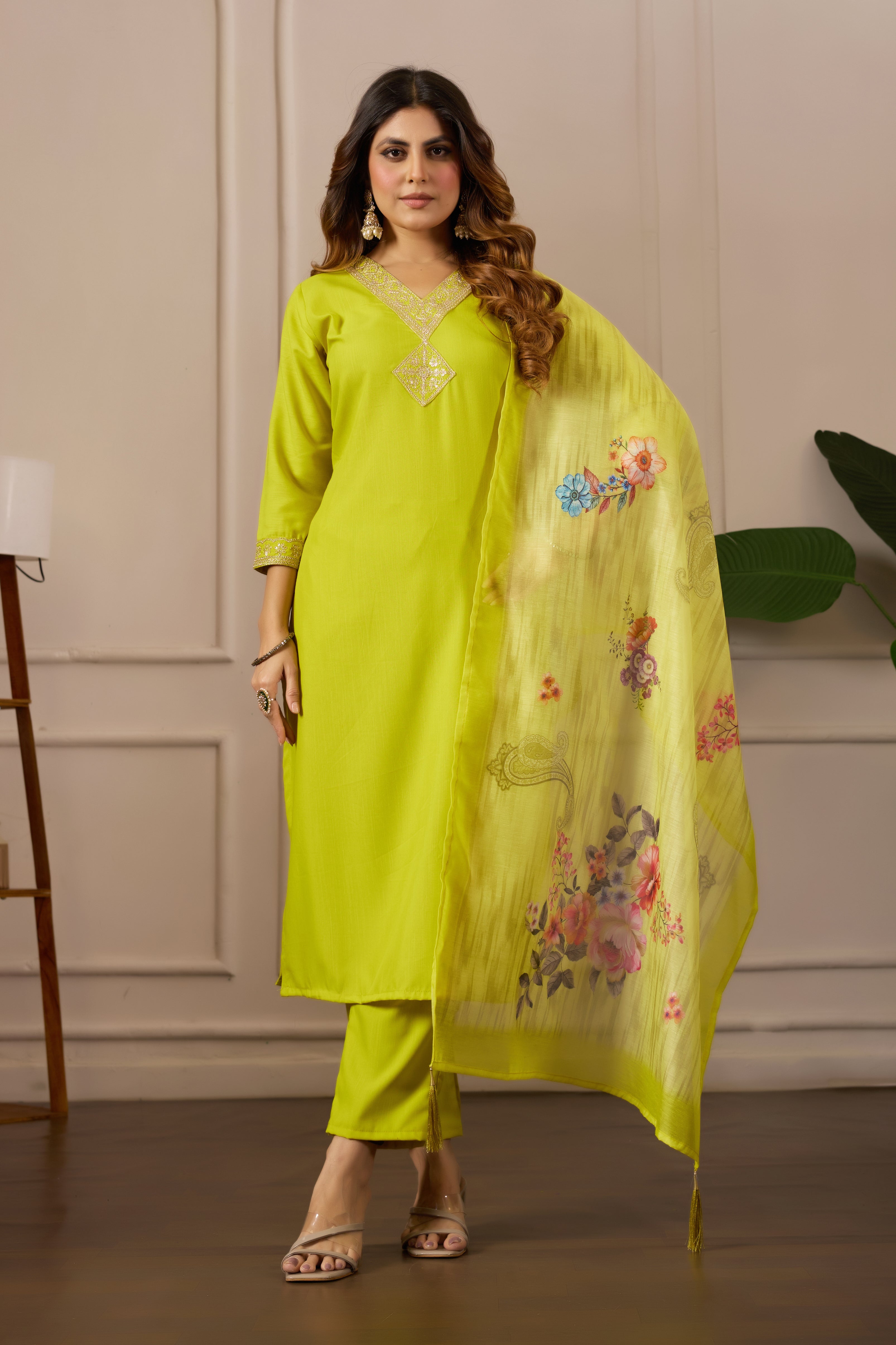 Women Embroidered Regular Pure Cotton Kurti with Pyjamas With Dupatta