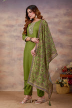 Women Ethnic Embroidered Thread Work Kurta with Trousers & Dupatta.