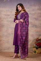Women Ethnic Embroidered Thread Work Kurta with Trousers & Dupatta.